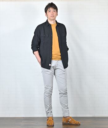 色で遊びつつ大人の品格はキープする