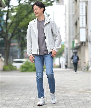 スポーティーなのに、品よく見える大人のスポカジ