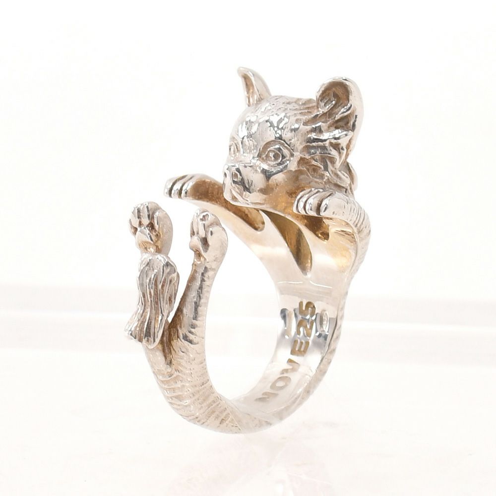 ドッグフィーバーDOGFEVER/ちわわChihuahua/ピン！と立ったお耳がアイコン。ハグリングイタリアからのカスタムハンドメイドアクセサリー、指輪、アニマルメンズレディース）n