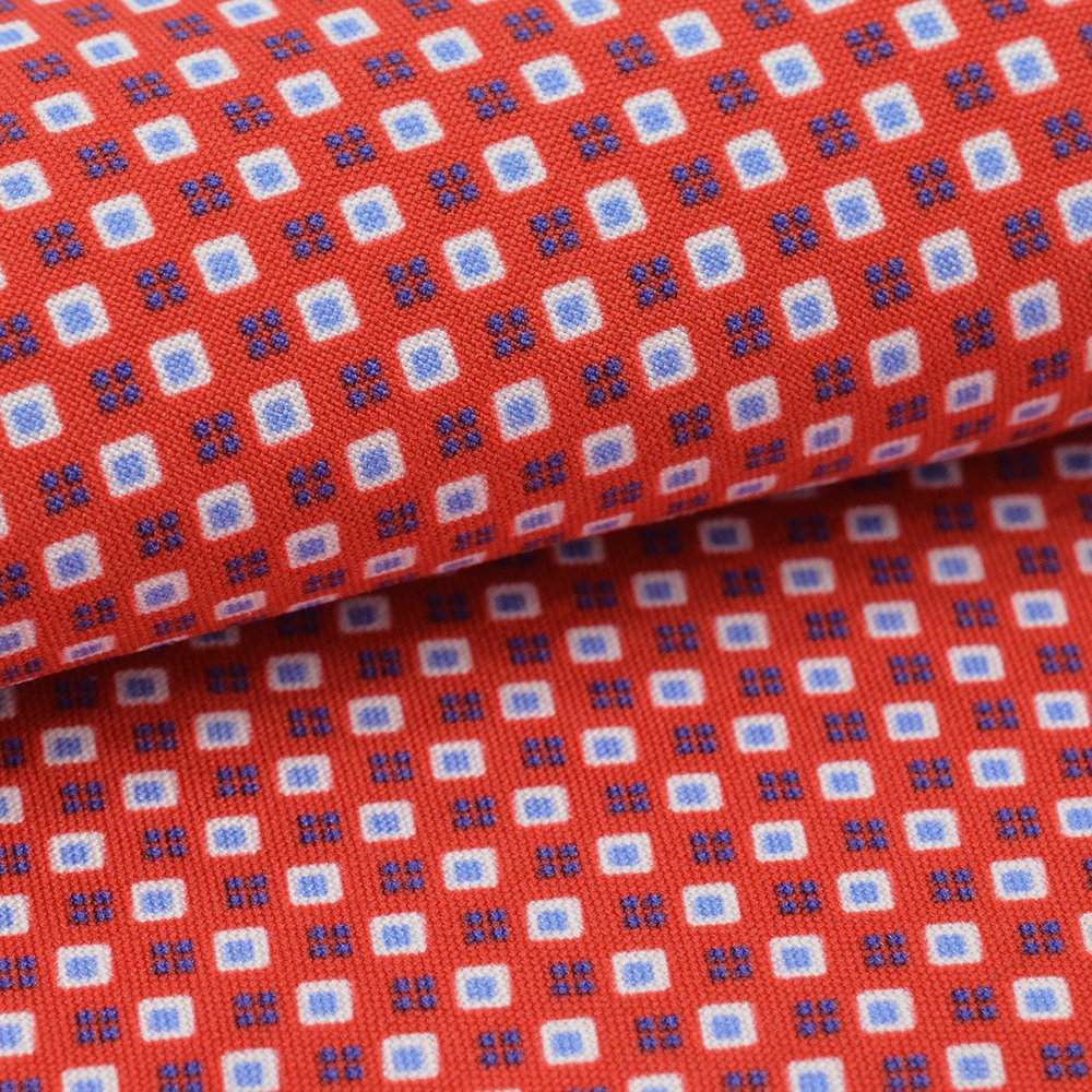 ウルトゥラーレULTURALEレッドカラーシルクチーフフォーマルスクエア柄イタリア製ナポリブランドメンズアクセサリー