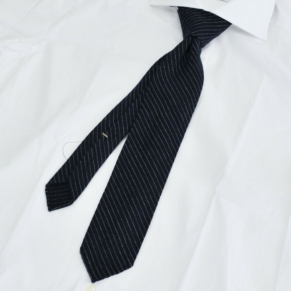 ウルトゥラーレULTURALEネイビーホワイトレジメンタル柄トレピエゲ3つ折りネクタイカシミア100％一枚地仕立てプレゼント