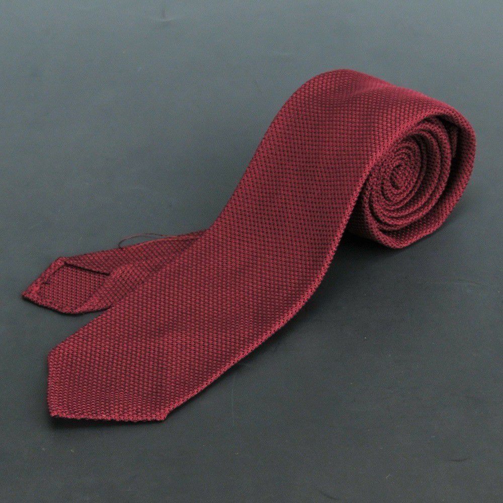 ウルトゥラーレULTURALEワインレッドシルク100％無地大剣6.5cm清涼さも楽しむニットタイメンズアクセサリー