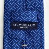 ウルトゥラーレULTURALEメンズアクセサリーシルク100％ジオメトリックブルー＆ブルートレピエゲ3つ折りネクタイイタリア製剣先幅7cmナロー