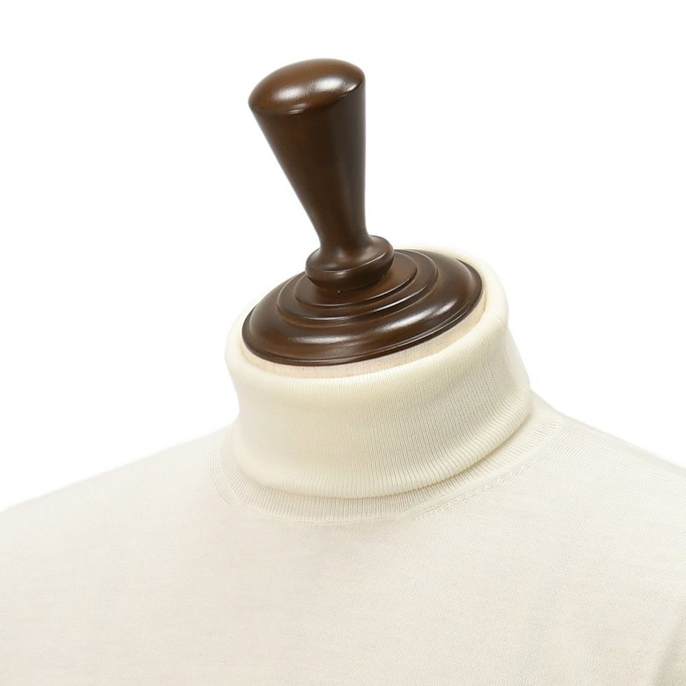 フィリッポデローレンティスFILIPPODELAURENTIISタートルネックニットメンズハイゲージセーターロイヤルメリノウールオフホワイト長袖無地スリムフィット国内正規品でらでら公式ブランド