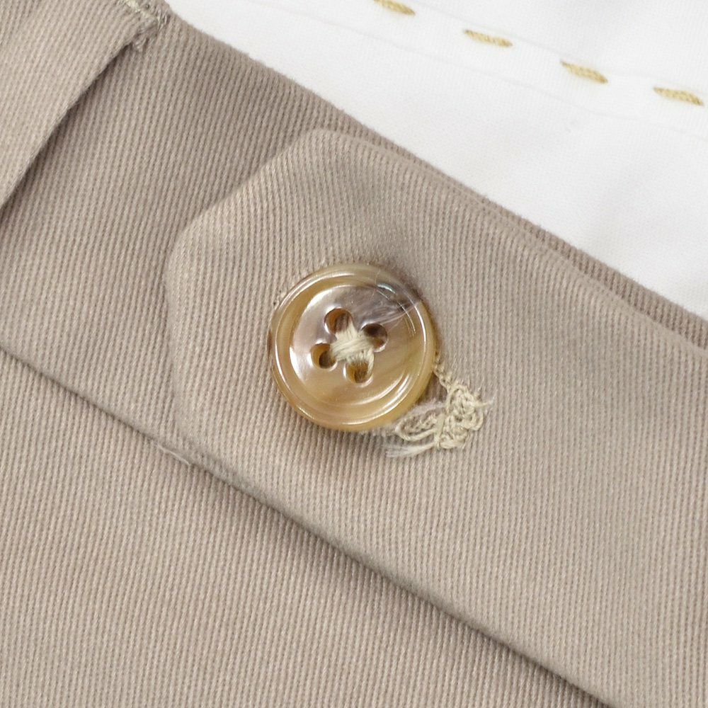 ベルウィッチBERWICHチノスラックスメンズコットンパンツMORELLOモレッロ当店別注ベージュノープリーツ先染めツイル生地スリムテーパード3点留めフロント国内正規品でらでら公式ブランド