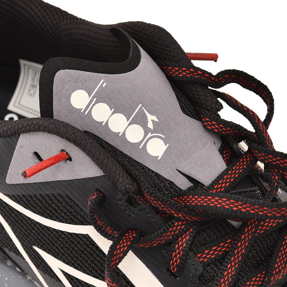 ディアドラDIADORAトレイルランニングスニーカーメンズレースアップシューズSESTRIERE-XT2ブラック×グレーポリエステルメッシュ生地ラバーソール軽量国内正規品でらでら公式ブランド