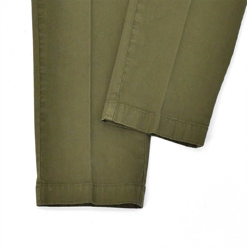 ベルウィッチBERWICHコットンパンツメンズモレッロJMORELLOチノスラックスツイル生地オリーブグリーンノープリーツ3点留めフロントガーメントダイブランドロゴ刺繍国内正規品でらでら公式ブランド