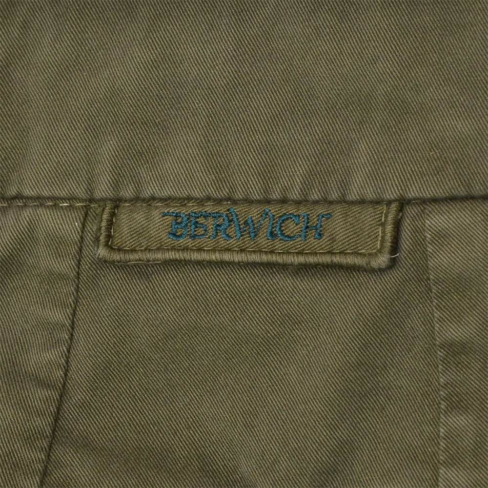 ベルウィッチBERWICHコットンパンツメンズモレッロJMORELLOチノスラックスツイル生地オリーブグリーンノープリーツ3点留めフロントガーメントダイブランドロゴ刺繍国内正規品でらでら公式ブランド