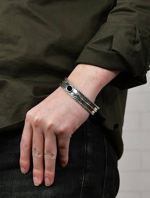 フィリップオーディベールPHILIPPEAUDIBERTバングルメンズFillanlaitonボタニカルモチーフ&ブラックパーツ真鍮ブレスレットシルバーメッキアクセサリーブランド刻印フランス製国内正規品でらでら公式ブランド