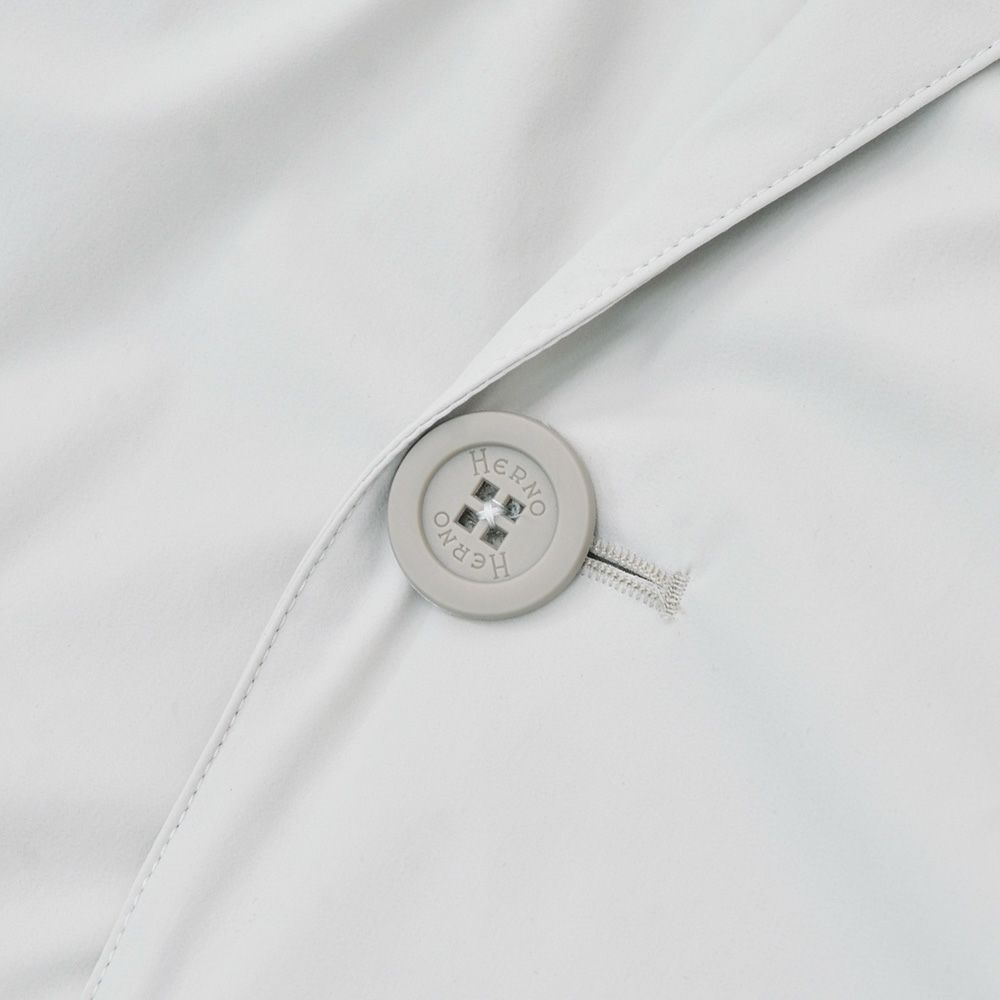 【preSALE!20%off】ヘルノHERNOナイロンジャケットメンズ2つ釦シングルフロント撥水軽量FUNCTIONALWARDROBEアイスグレーストレッチ性GA000179U国内正規品でらでら公式ブランド