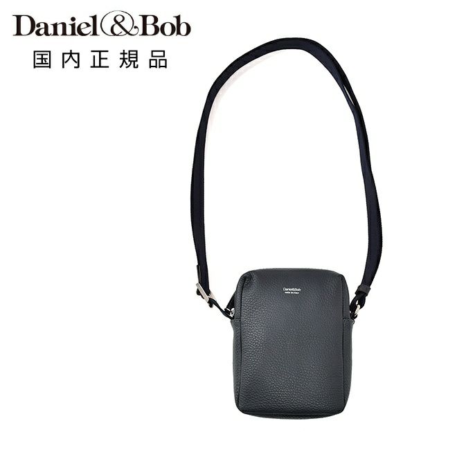 ダニエル&ボブDaniel&Bobショルダーミニポーチ男女兼用コンパクトバッグアルチェALCEシュリンクレザーネイビー紺調節可能コードブランドロゴデザインシルバーパーツ国内正規品でらでら公式ブランド