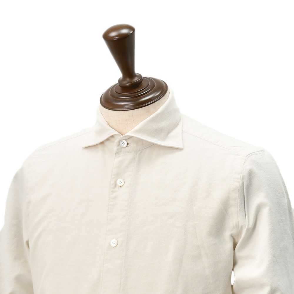 フィナモレFinamore長袖カジュアルシャツメンズSIMONEシモーネコットン生地オフホワイトベージュブランドロゴ入り貝釦製品洗いカッタウェイ襟国内正規品でらでら公式ブランド