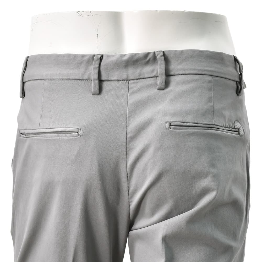 アントレアミENTREAMISコットンパンツメンズチノスラックス8188モデルストレッチコットンツイルグレースリムテーパードアイコンパッチ国内正規品でらでら公式ブランド