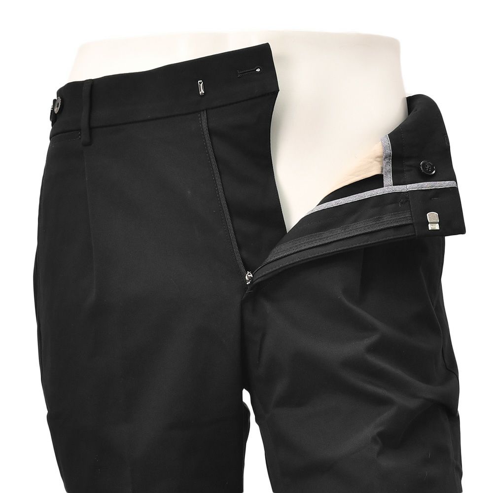 ベルウィッチBERWICHチノスラックスメンズベルトBERTOストレッチコットンパンツブラック黒1プリーツシャーリング仕様サイドアジャスター釦国内正規品でらでら公式ブランド