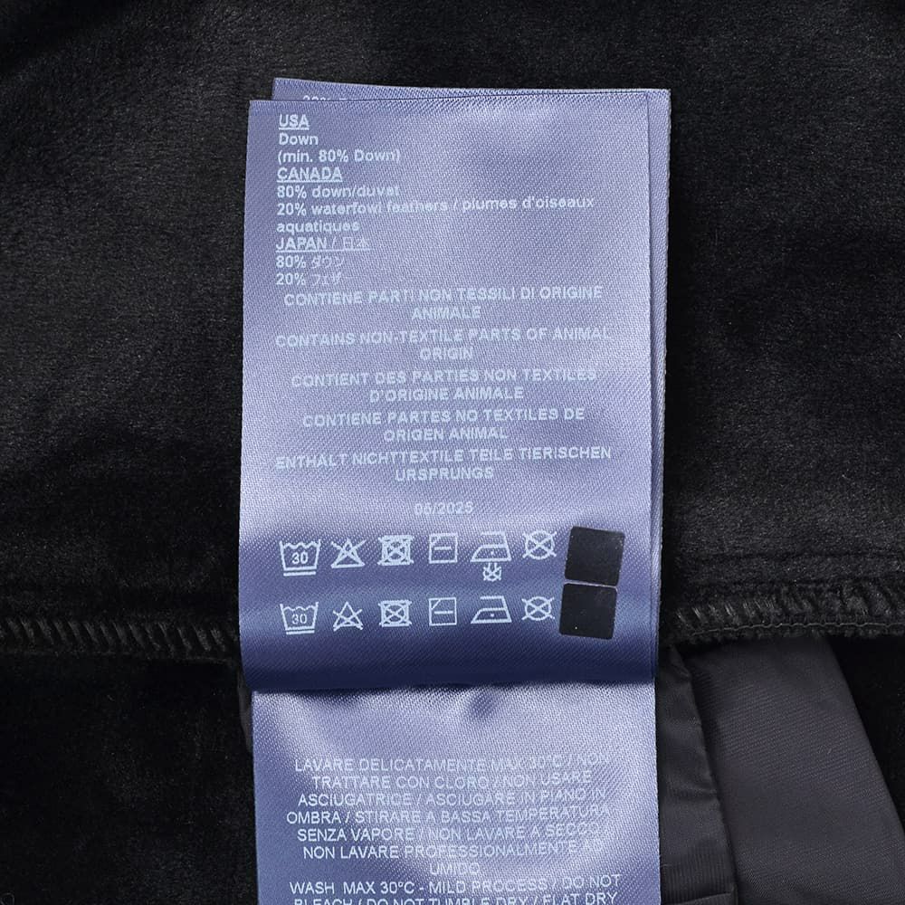 【ポイント8倍11/119:59まで】ヘルノHERNOハイブリッドダウンメンズJP000112Uポリエステルブラック黒切り替えデザイン一体型フードルーズフィット国内正規品でらでら公式ブランド