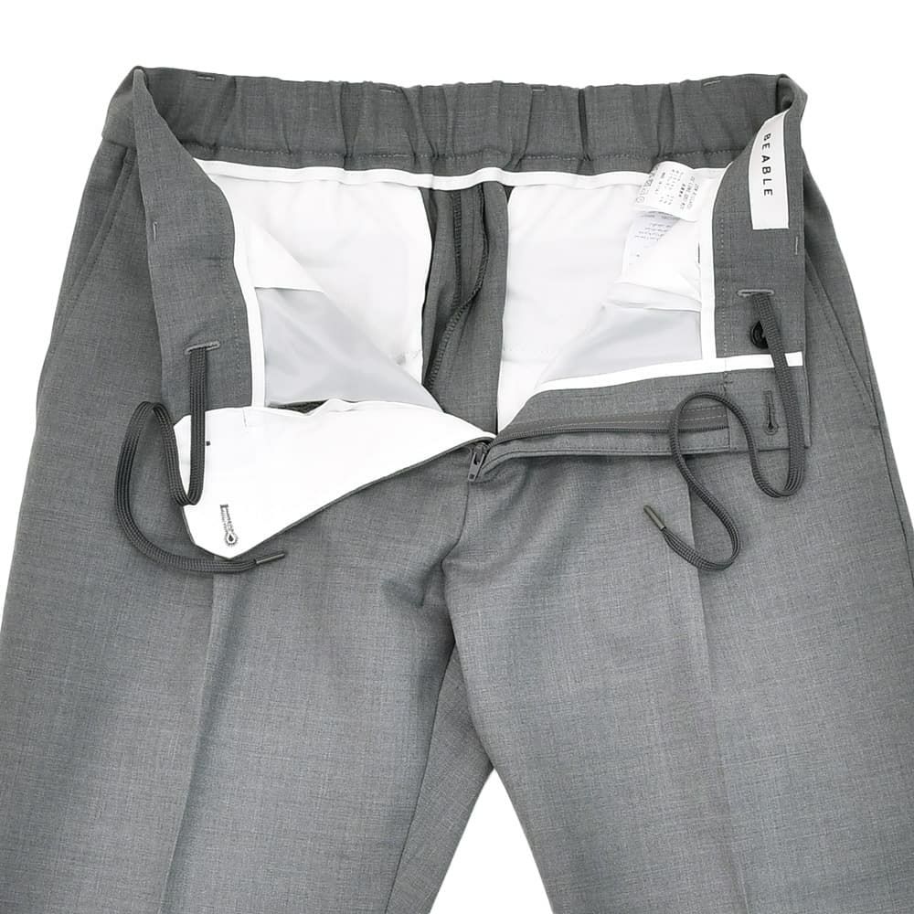 ビーエイブルBEABLEテーパードスラックスメンズイージーパンツRICCARDOリカルドウォッシャブルウール生地グレーメランジ1プリーツストレッチツイル国内正規品でらでら公式ブランド
