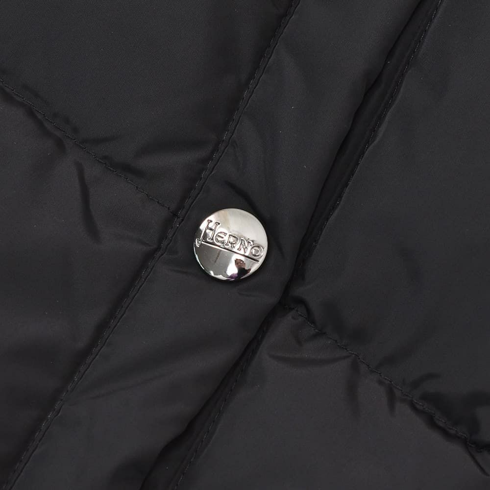 【ポイント8倍11/119:59まで】ヘルノHERNOハイブリッドダウンメンズダウンジャケットフィッシャーマンリブブラック黒切り替えデザイン後身頃ニットスタンドネックシルバーパーツ国内正規品でらでら公式ブランド