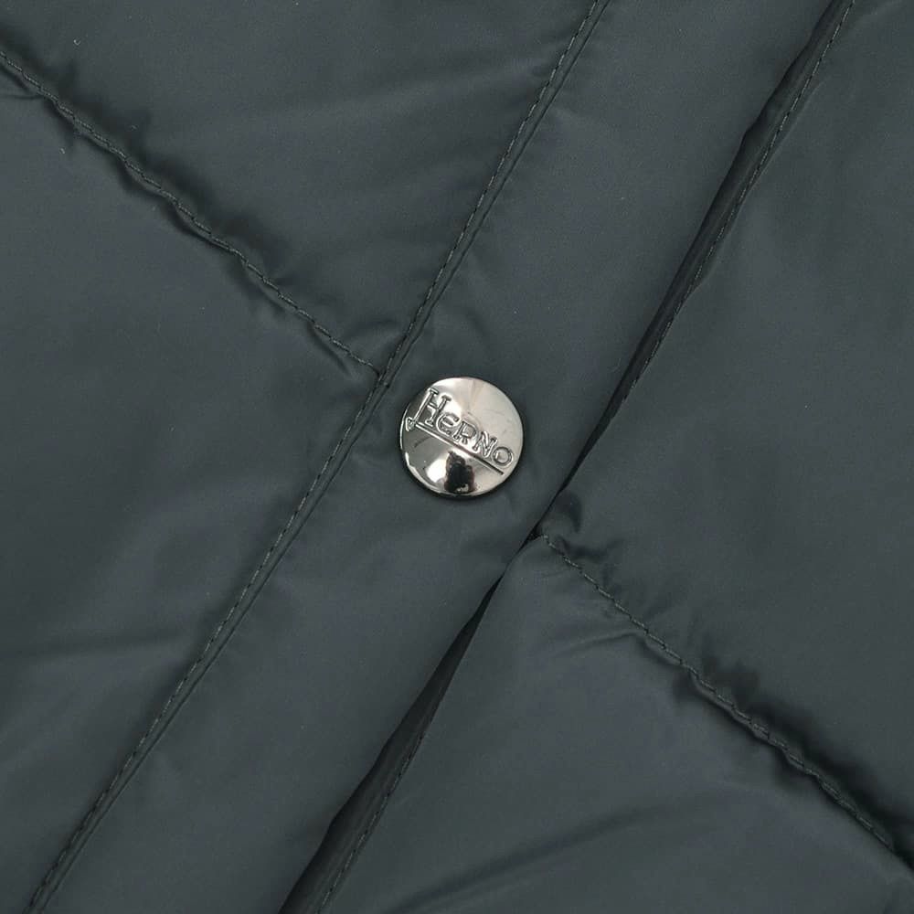 【ポイント8倍11/119:59まで】ヘルノHERNOハイブリッドダウンメンズダウンジャケットフィッシャーマンリブネイビー紺切り替えデザイン後身頃ニットスタンドネックシルバーパーツ国内正規品でらでら公式ブランド